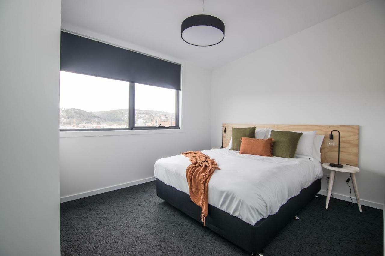 Change Overnight Launceston Esterno foto